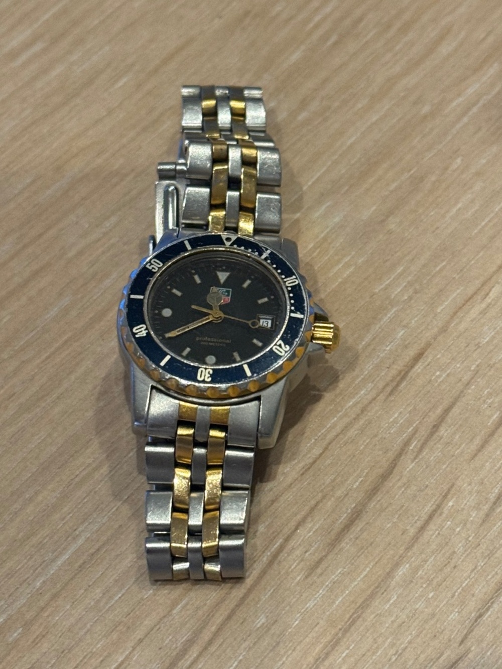 Vintage Tag Heuer 1500s Women’s Watch